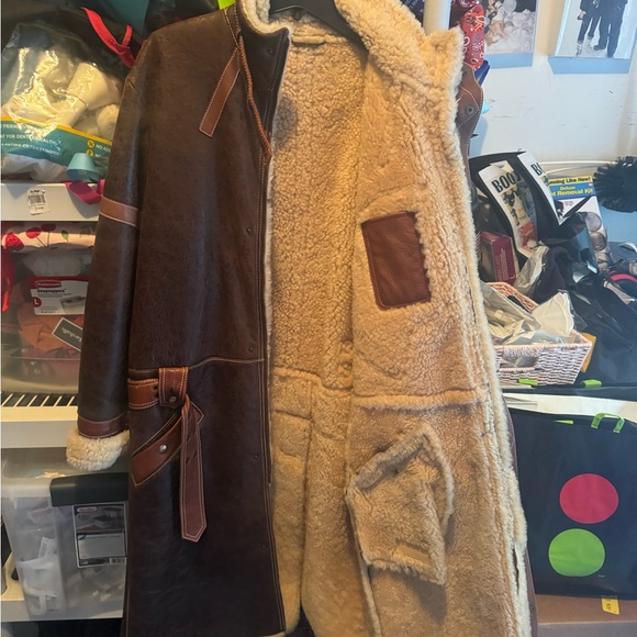 Robert Cavelli mint condition barely worn if at all! - Picture 5 of 8